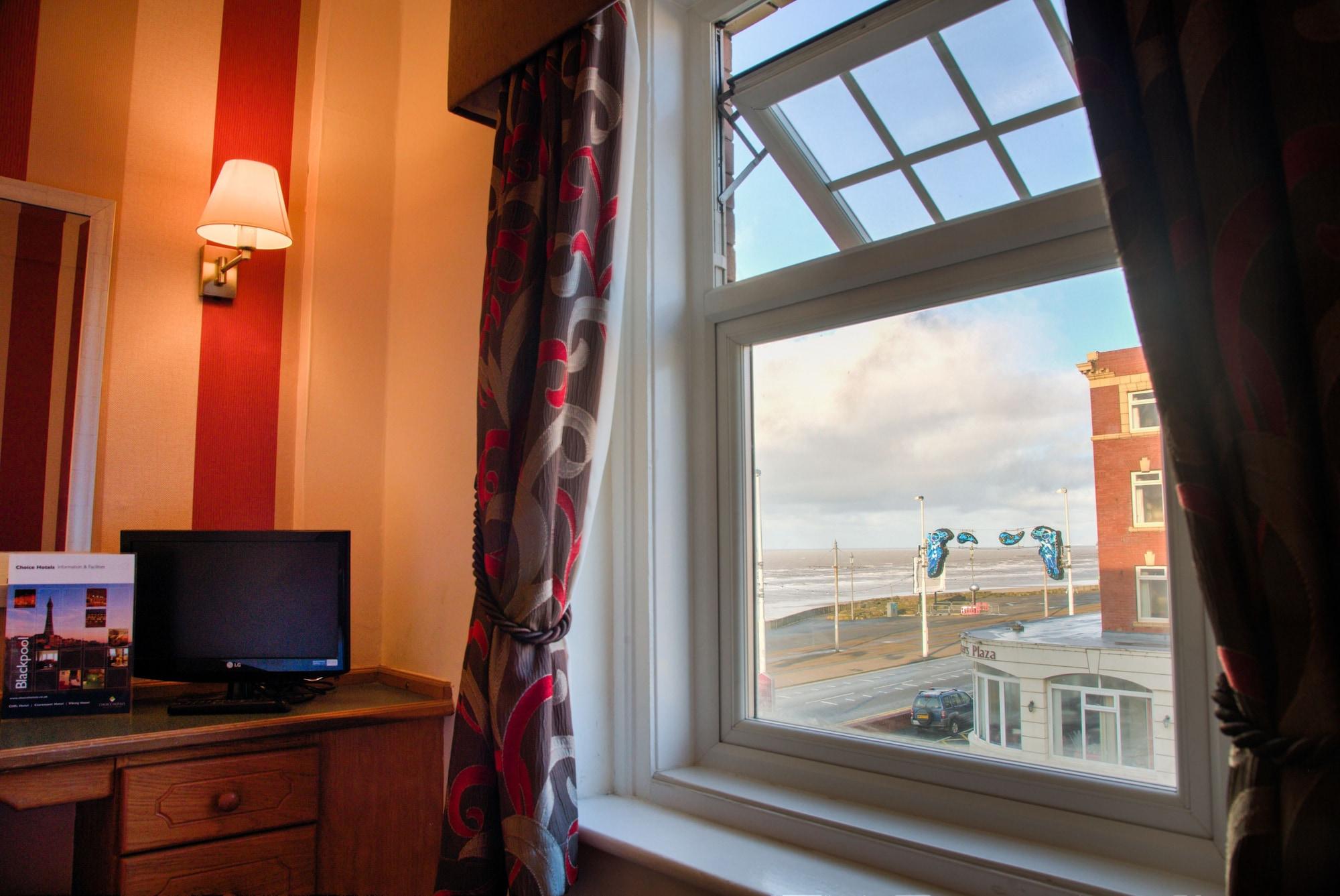 Cliffs Hotel Blackpool Exterior photo