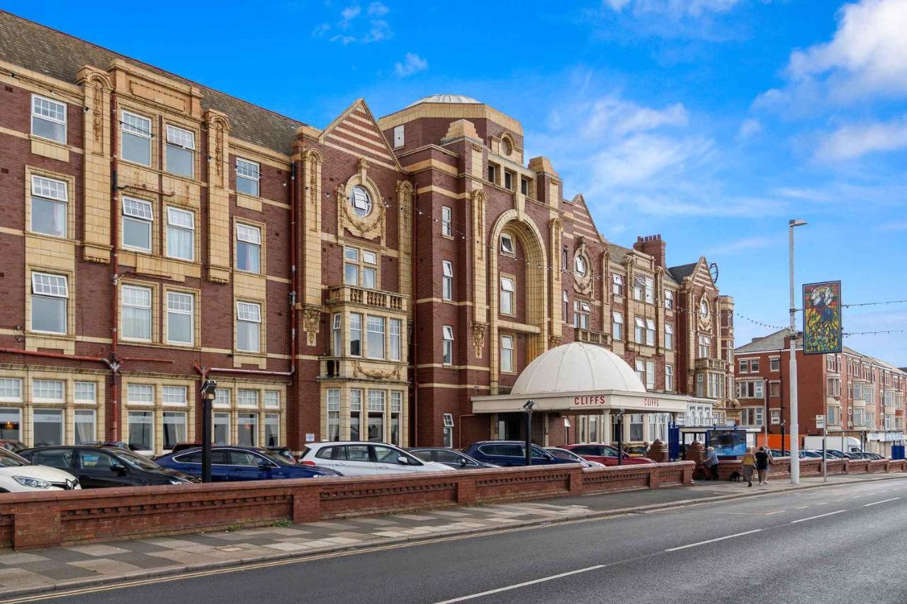 Cliffs Hotel Blackpool Exterior photo